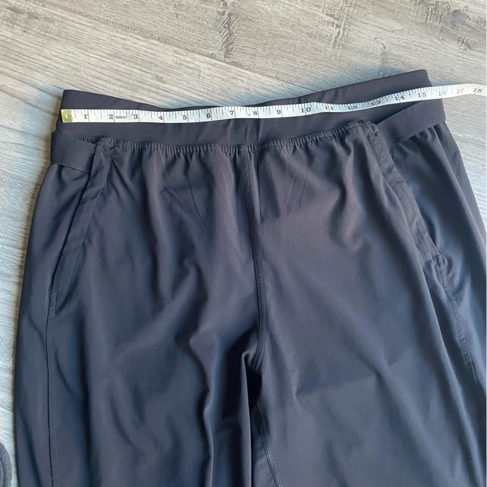 Lululemon Adapted State High Rise Jogger *Airflow” Leg Slits Black Color SZ 10